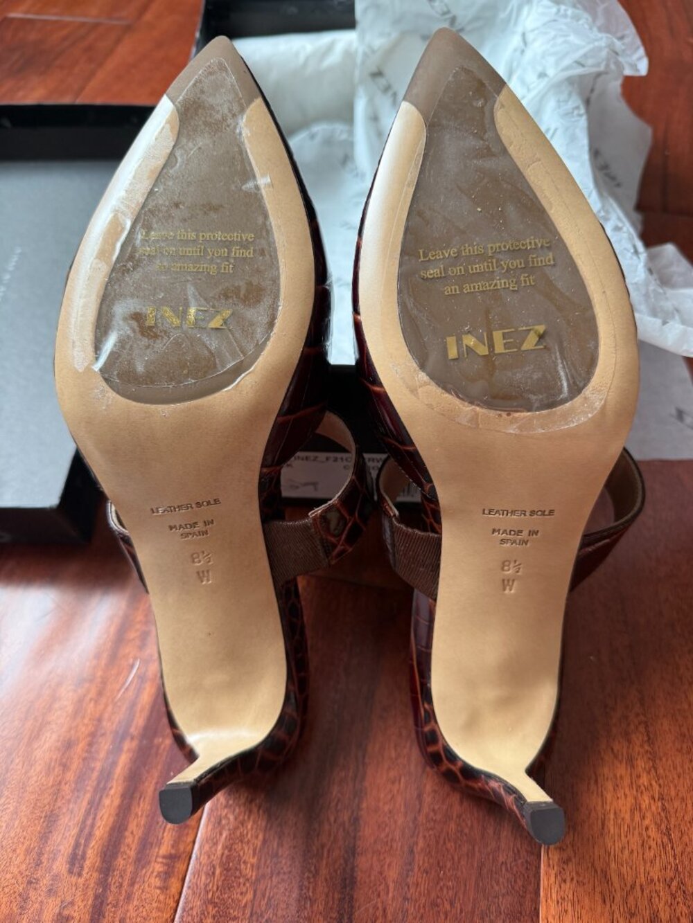 INEZ Mora Mule in Cocoa Croc, Size 8.5 Wide - Picture 2 of 13